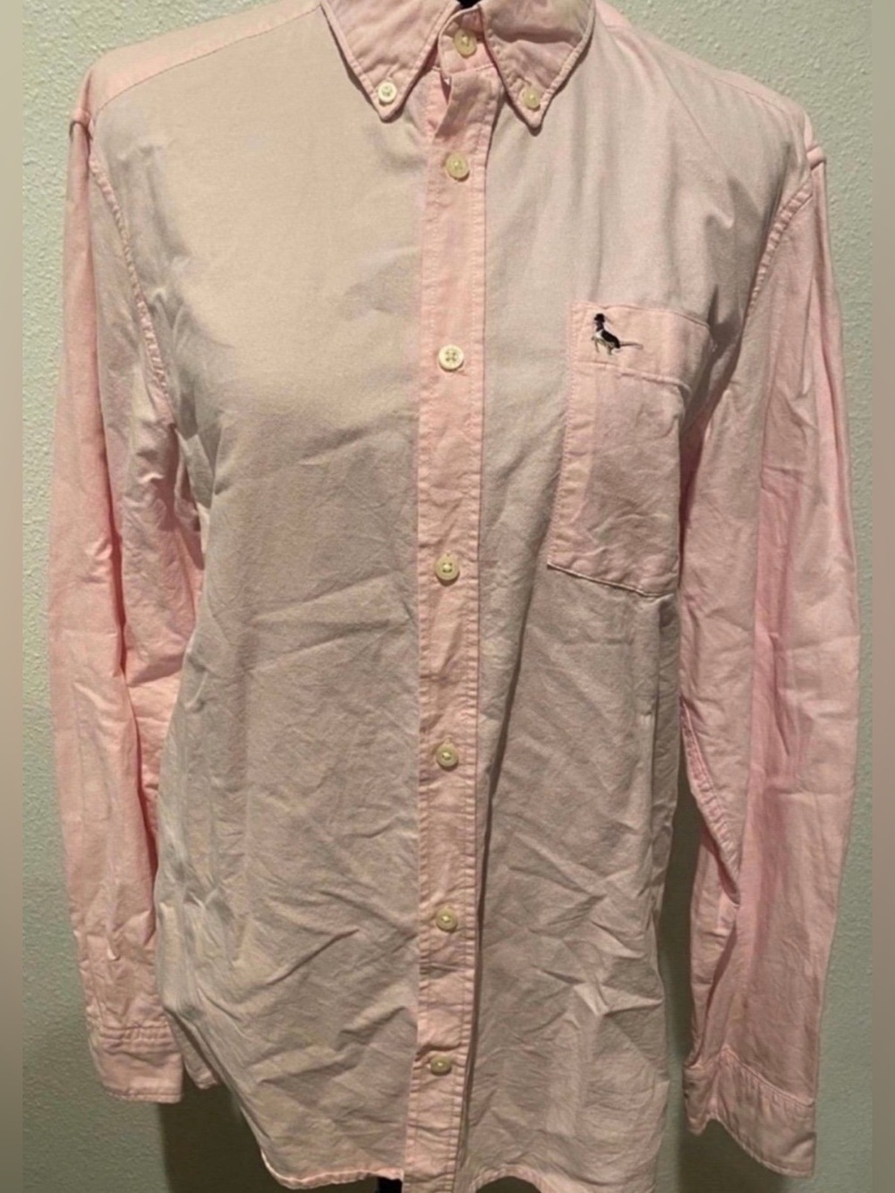 Men's Light Pink Button-Down Oxford Shirt (Size M)